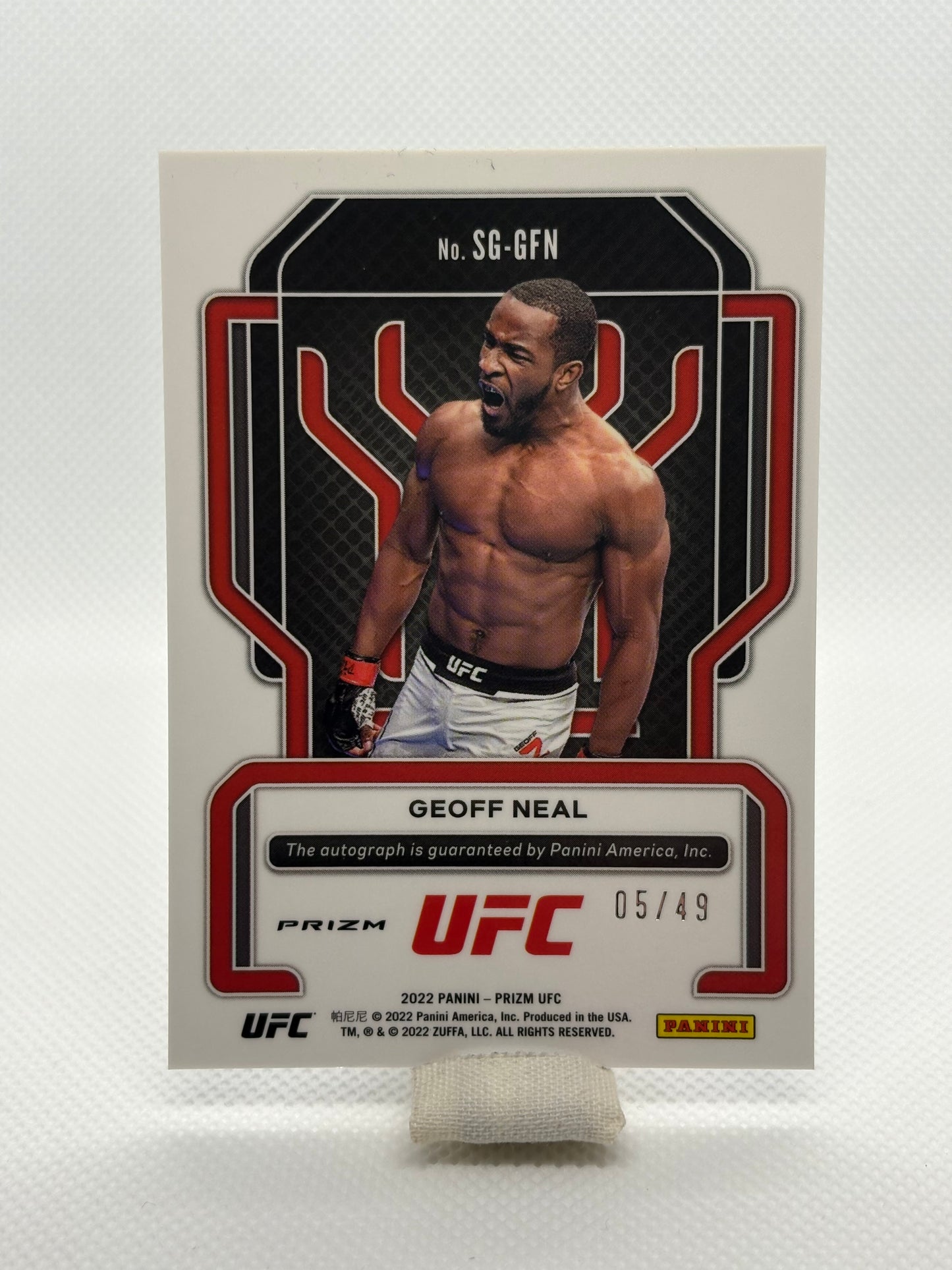 Geoff Neal Signatures Blue Prizm Auto #SG-GFN 005/049 | 2022 Panini Prizm UFC
