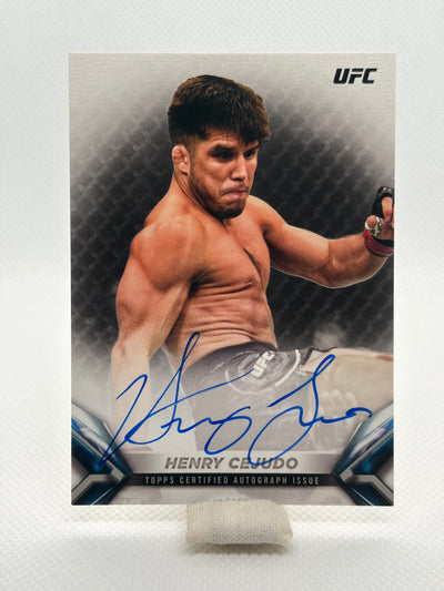Henry Cejudo Knockout Auto /299 | 2018 Topps UFC Knockout