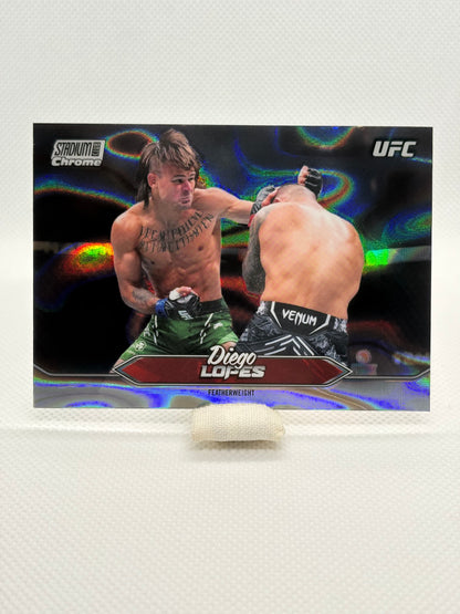 Diego Lopes Lava Parallel #C-118 | 2025 Topps Stadium Club Chrome UFC