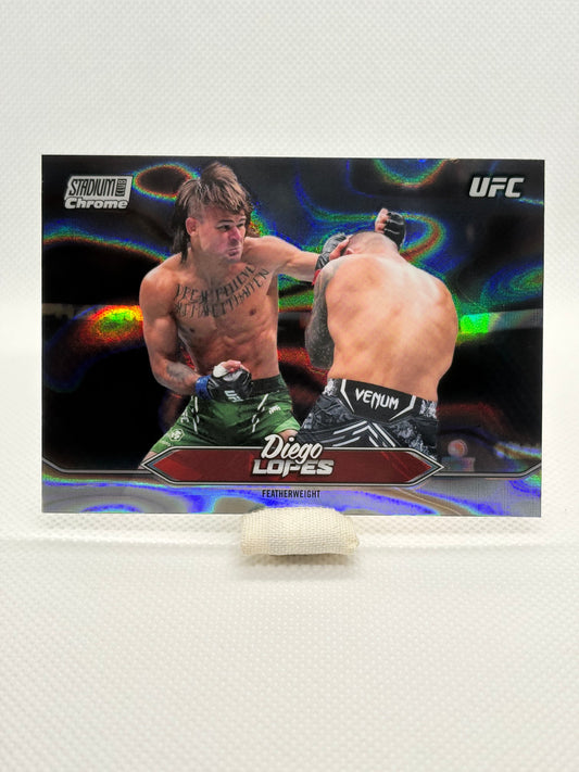 Diego Lopes Lava Parallel #C-118 | 2025 Topps Stadium Club Chrome UFC