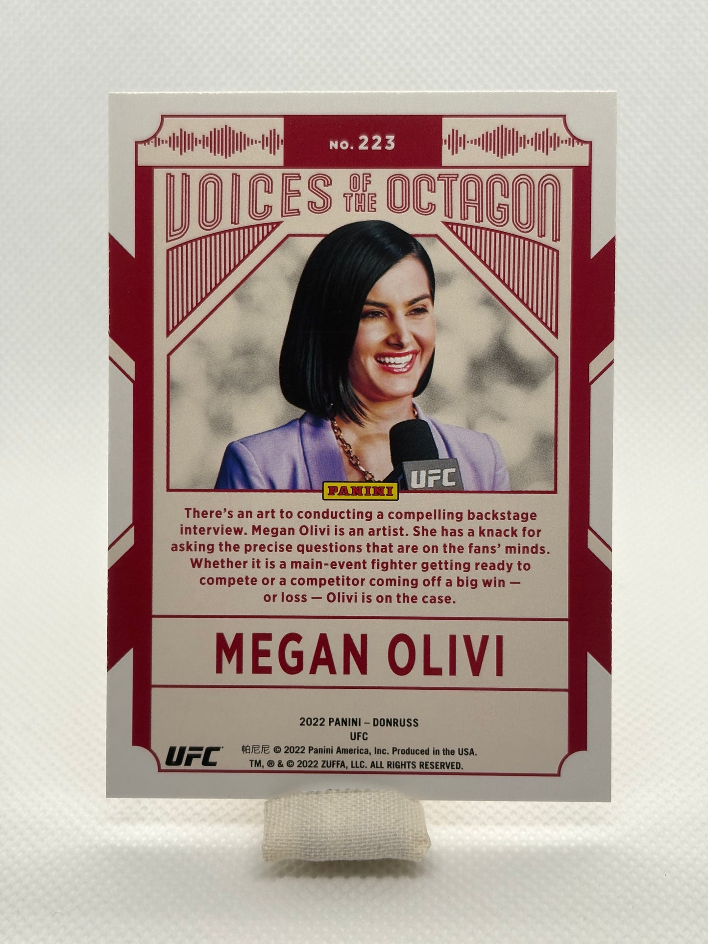 Megan Olivi Voices of the Octagon #223 | 2022 Panini Donruss UFC